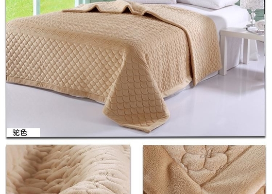 210M/H Industrial Bedcover Lock Stitch Quilting Machine For Quilt Commercial Type